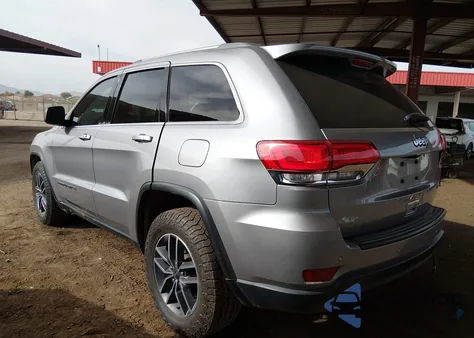 2019 Jeep Grand Cherokee Laredo E 4X2 из США, поврежденный, VIN 1C4RJEAG9KC852149